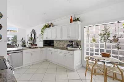 3536 Hudson Ln, Boynton Beach, FL 33436 - Photo 18