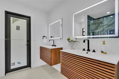 17680 SW 54th St, Southwest Ranches, FL 33331 - Photo 20