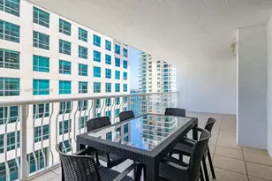 1200 Brickell Bay Dr, Miami, FL 33131 - Photo 12