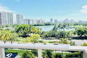3675 N Country Club Dr, Aventura, FL 33180 - Photo 4