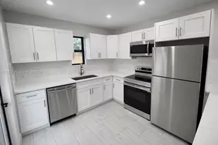 607 SW 10th St, Fort Lauderdale, FL 33315 - Photo 8