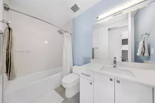 817 NE 17th Way, Fort Lauderdale, FL 33304 - Photo 34