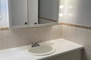 4848 NW 24th Ct, Lauderdale Lakes, FL 33313 - Photo 6