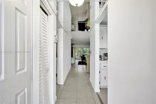 3511 E Inverrary Dr, Lauderhill, FL 33319 - Photo 8