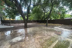 13380 NW 32nd Ave, Opa Locka, FL 33054 - Photo 18