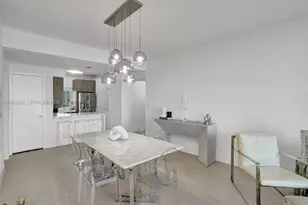 601 NE 36th St, Miami, FL 33137 - Photo 14