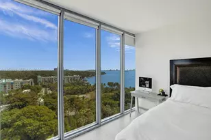 601 NE 36th St, Miami, FL 33137 - Photo 22