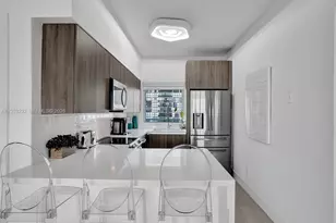 601 NE 36th St, Miami, FL 33137 - Photo 1