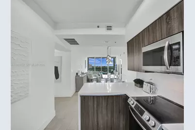 601 NE 36th St #1003, Miami, FL 33137 - Photo 6