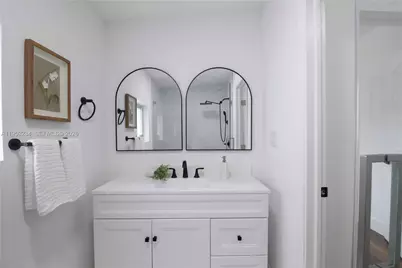 12110 SW 168th St, Miami, FL 33177 - Photo 32