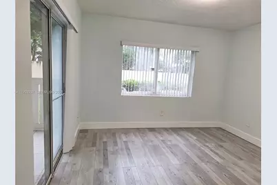 18810 NW 57th Ave #104, Hialeah, FL 33015 - Photo 12
