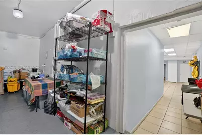 2151 SW 8th St, Miami, FL 33135 - Photo 26