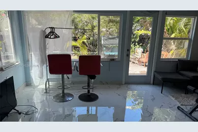 1633 McKinley St #Back Unit, Hollywood, FL 33020 - Photo 6