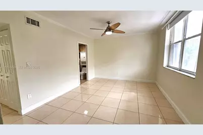 3745 NE 171st St #32, North Miami Beach, FL 33160 - Photo 26
