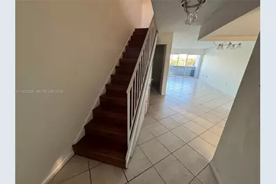 9351 Fontainebleau Blvd #B418, Miami, FL 33172 - Photo 8