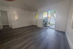 912 Euclid Ave, Miami Beach, FL 33139 - Photo 4