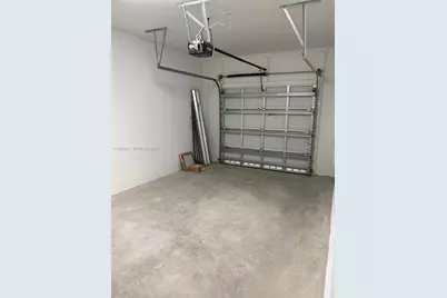 609 NW 6th Ter, Florida City, FL 33034 - Photo 8