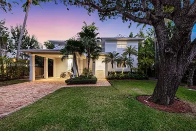 164 W Mashta Dr, Key Biscayne, FL 33149 - Photo 32