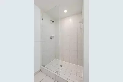 3180 SW 22nd St #601, Miami, FL 33145 - Photo 22