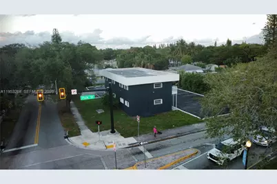 2555 Polk St, Hollywood, FL 33020 - Photo 8