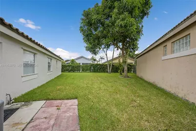 13034 Sheridan Ter, Wellington, FL 33414 - Photo 22