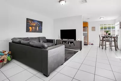 10137 SW 223rd Ter, Cutler Bay, FL 33190 - Photo 20