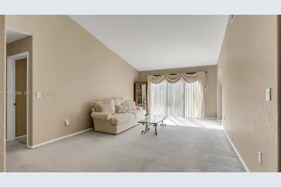 15486 SW 147th St, Miami, FL 33196 - Photo 4