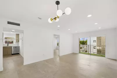 1245 West Ave #404, Miami Beach, FL 33139 - Photo 4