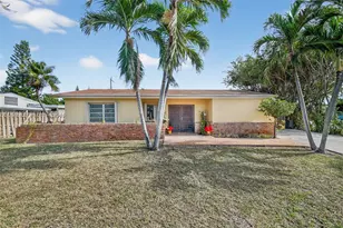 1712 High Ridge Rd, Lake Worth, FL 33461 - Photo 2