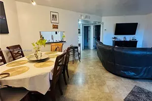 1211 S Independence Dr, Homestead, FL 33034 - Photo 6