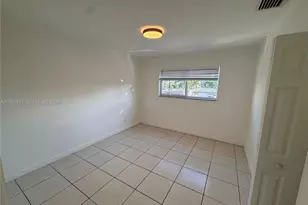 1595 NE 125th St, North Miami, FL 33161 - Photo 12