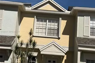 16727 Hemingway Dr, Weston, FL 33326 - Photo 2