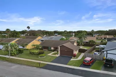 8080 NW 51st Ct, Lauderhill, FL 33351 - Photo 58