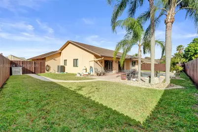 8080 NW 51st Ct, Lauderhill, FL 33351 - Photo 56