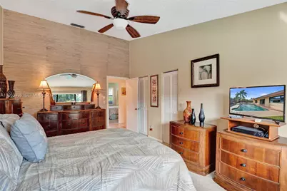 8080 NW 51st Ct, Lauderhill, FL 33351 - Photo 28