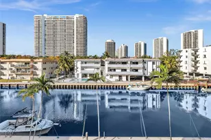 3601 NE 170th St, North Miami Beach, FL 33160 - Photo 10