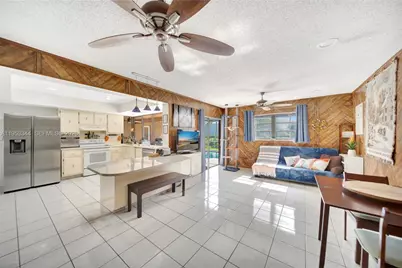 9220 SW 56th St, Cooper City, FL 33328 - Photo 12