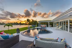 6830 Winged Foot Dr, Hialeah, FL 33015 - Photo 24