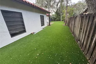 3911 SW 56th Ct, Dania Beach, FL 33312 - Photo 36