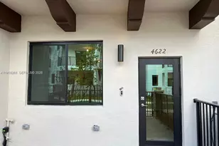 4622 NW 83rd Path, Doral, FL 33166 - Photo 2
