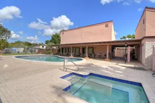 1752 NW 74th Ave, Plantation, FL 33313 - Photo 30