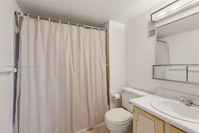 5300 NE 24th Ter #428C, Fort Lauderdale, FL 33308 - Photo 18