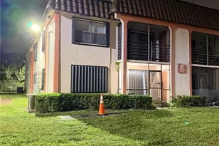 20730 NE 8th Ct, Miami, FL 33179 - Photo 26