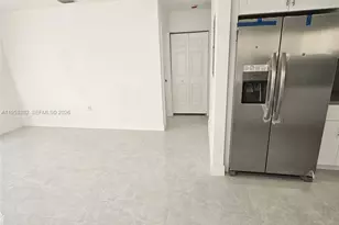 2488 SW 6th Ct, Fort Lauderdale, FL 33312 - Photo 6