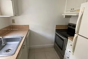 8500 SW 109th Ave, Miami, FL 33173 - Photo 4