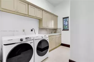 9801 SW 60th Ct, Pinecrest, FL 33156 - Photo 36