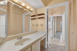 1748 NW 72nd Ave, Plantation, FL 33313 - Photo 20