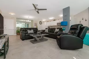 7135 Collins Ave, Miami Beach, FL 33141 - Photo 16