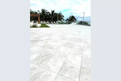 7135 Collins Ave #722, Miami Beach, FL 33141 - Photo 4