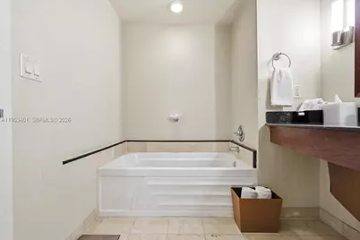 18001 Collins Ave #1111, Sunny Isles Beach, FL 33160 - Photo 16